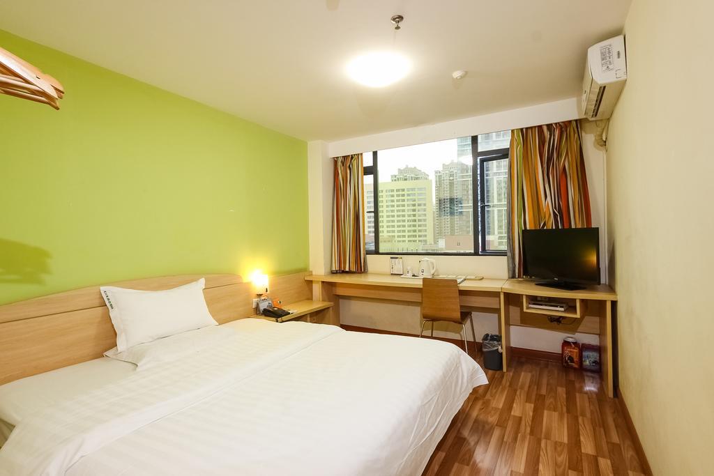 7Days Inn Guangzhou Longkou East Exterior photo