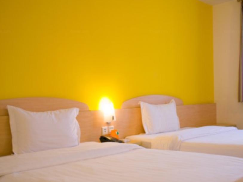 7Days Inn Guangzhou Longkou East Exterior photo