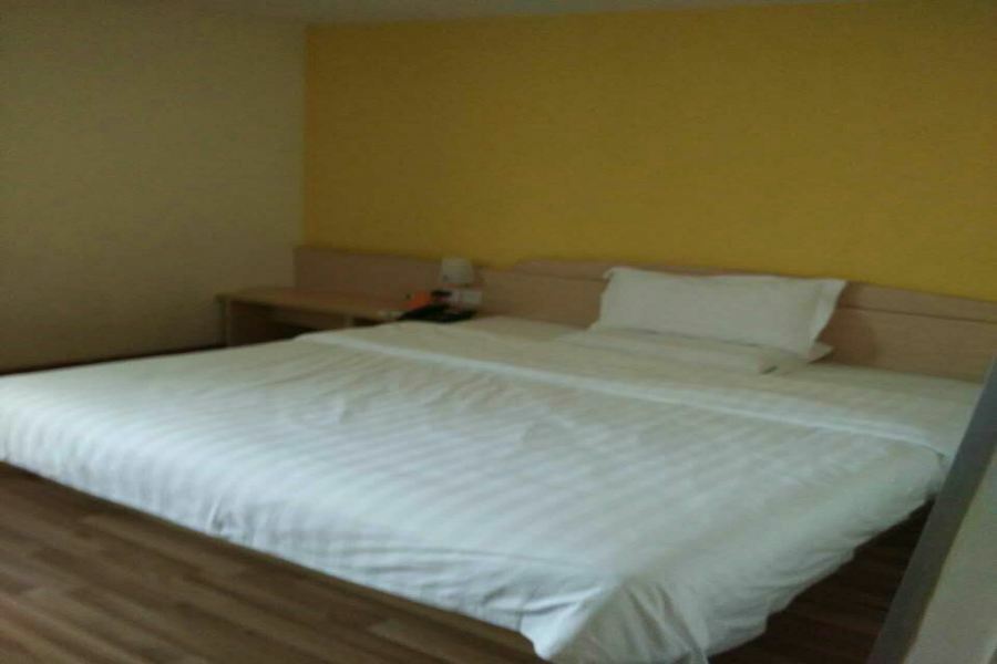 7Days Inn Guangzhou Longkou East Exterior photo